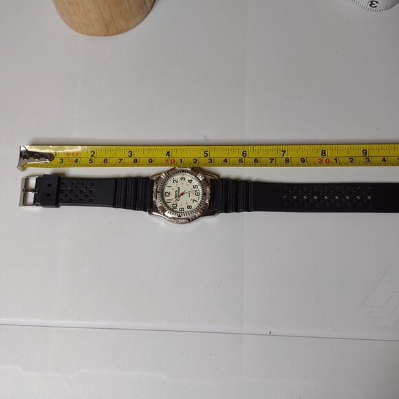 Glow In The Dark Vintage Sports Illustrated Watch - Picture 13 of 15